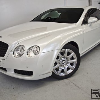 Bentley Continental GT V8 Pearl Vinyl Car Wrapping