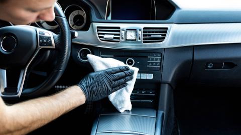 How To Clean Your Car’s Interior Effectively