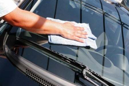 clean car windows for tinting