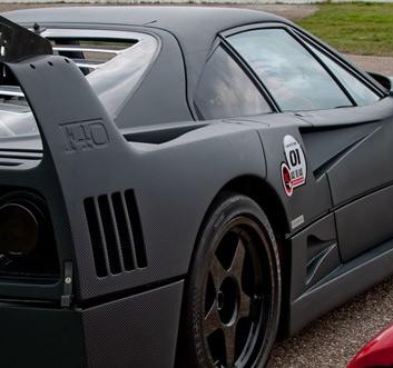 Black Ferrari F40 Carbon Fibre Vinyl Wrapping