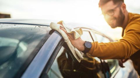 4 Ways To Keep Your Car Looking Brand New