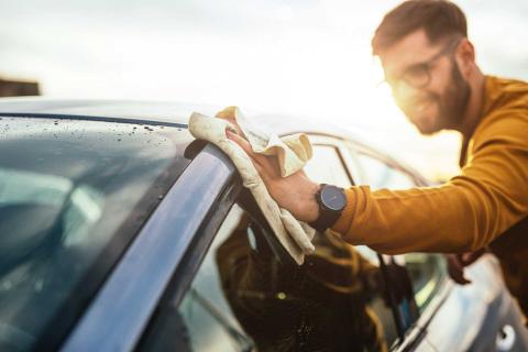 4 Ways To Keep Your Car Looking Brand New