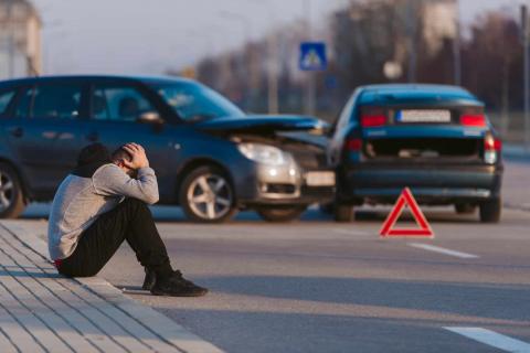 Should You Settle Or Sue For Car Accident Damages?